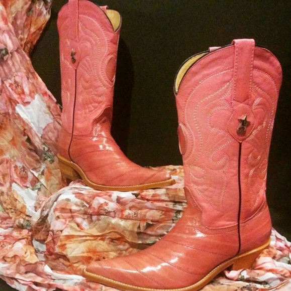 Meet Your Posh Ambassador, Dianeπ§πΎββοΈπ΄πΎ - Picture 16 of 16